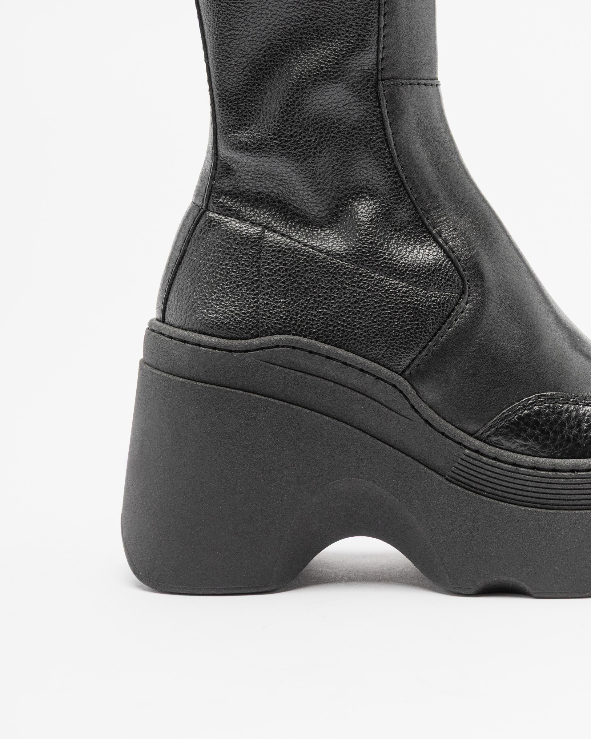 E8 by Miista Wedge boots