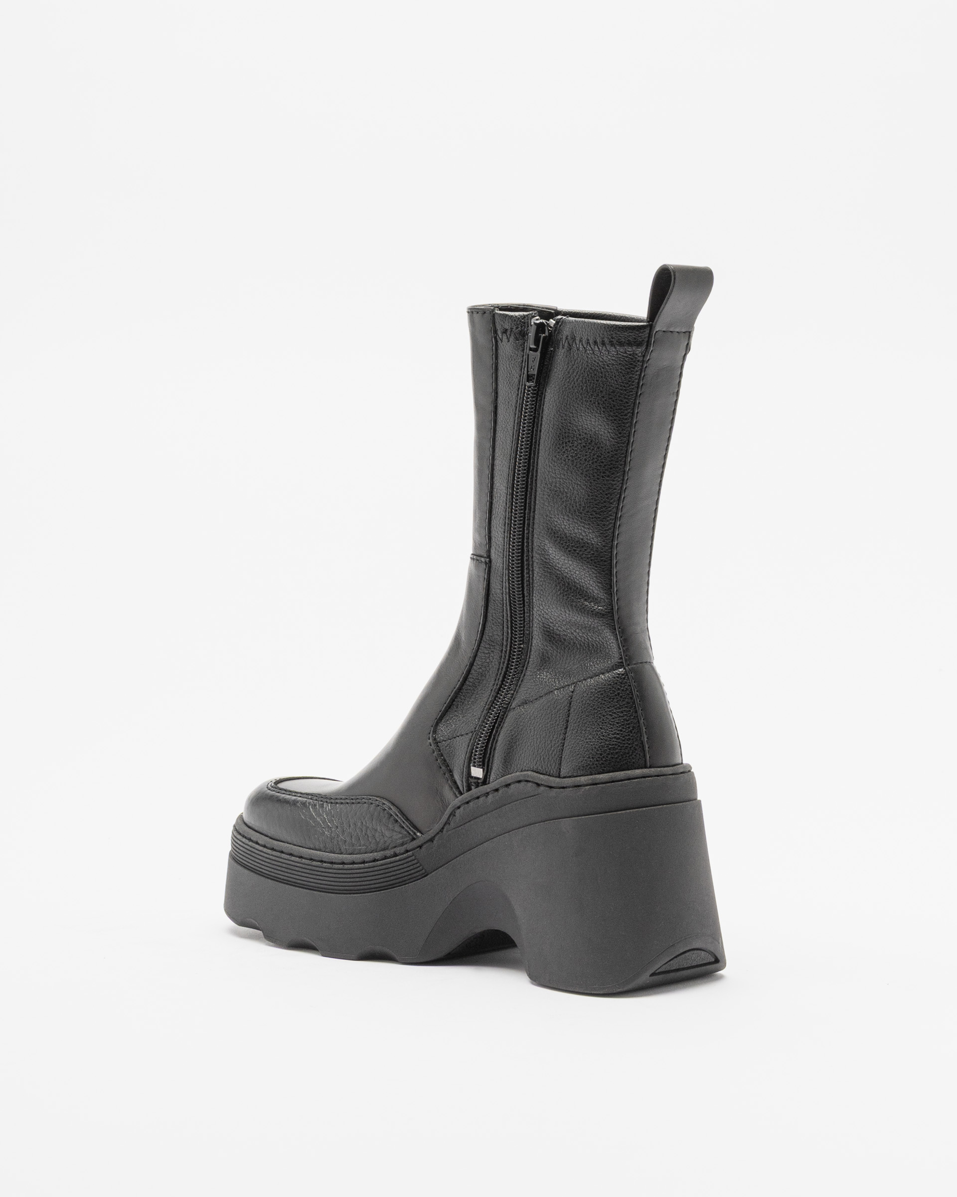 E8 by Miista Wedge boots
