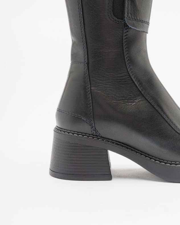 Botas E8 by Miista