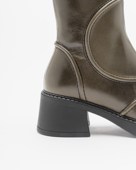Bottes E8 by Miista Bottes E8 by Miista