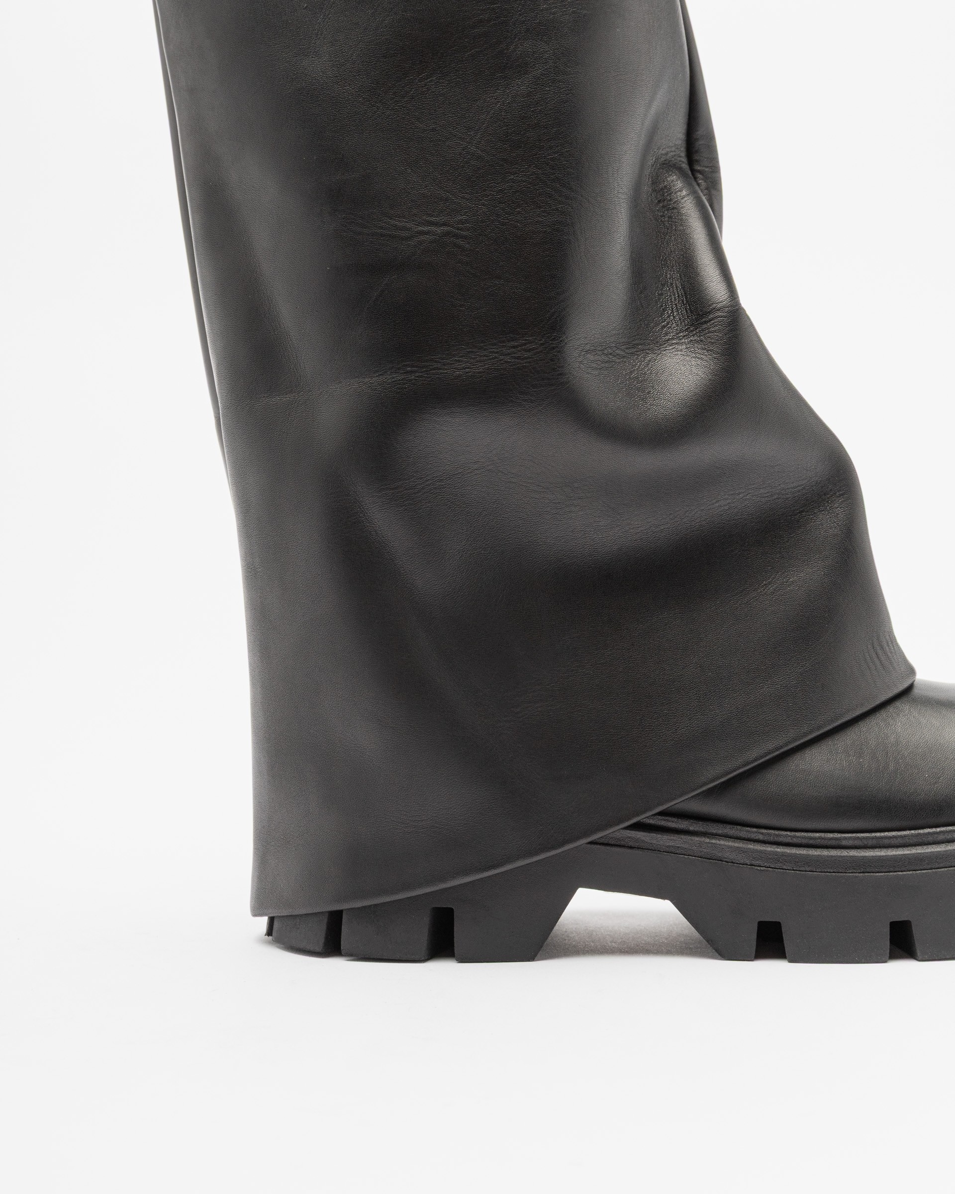 Ernesto Dolani Knee high boots