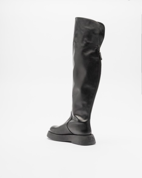 Botas acima do joelho Ernesto Dolani Botas acima do joelho Ernesto Dolani