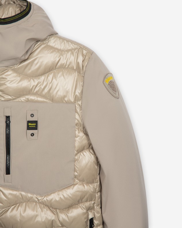 Blauer Puffer jacket