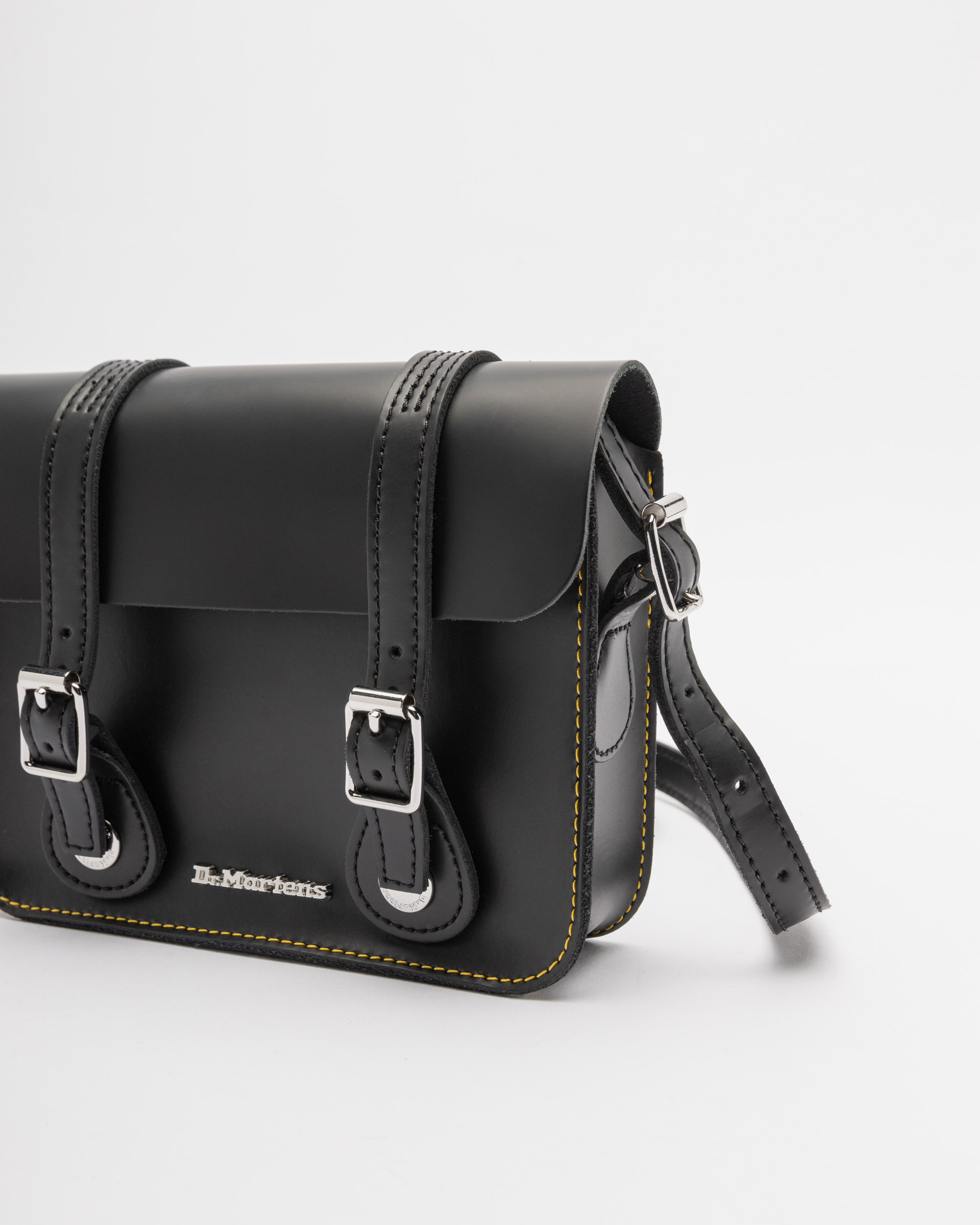 Bandolera Dr Martens