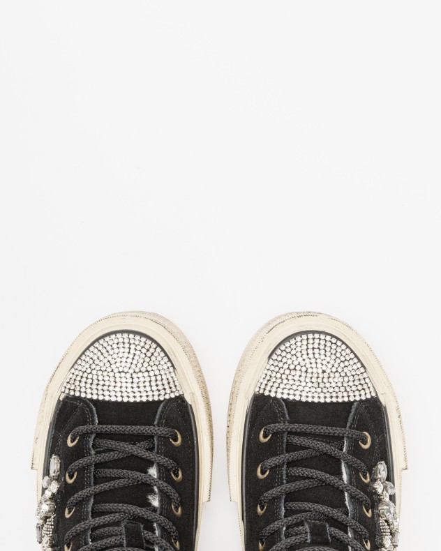 High-Top-Sneaker Nan-Ku Couture