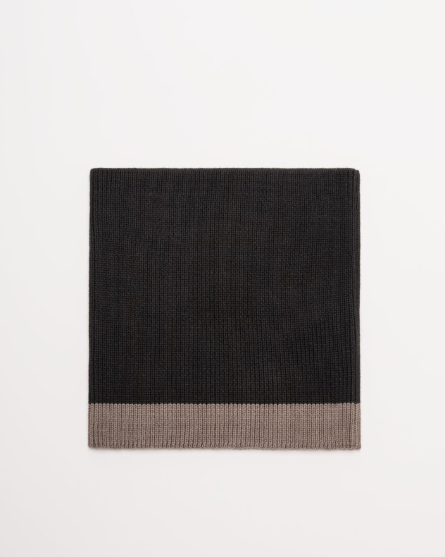 Emporio Armani Stole