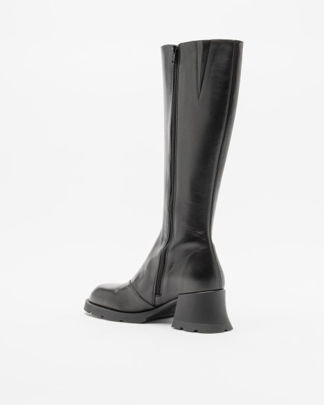 Hohe Stiefel E8 by Miista Hohe Stiefel E8 by Miista