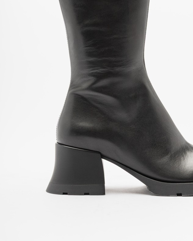 Hohe Stiefel E8 by Miista