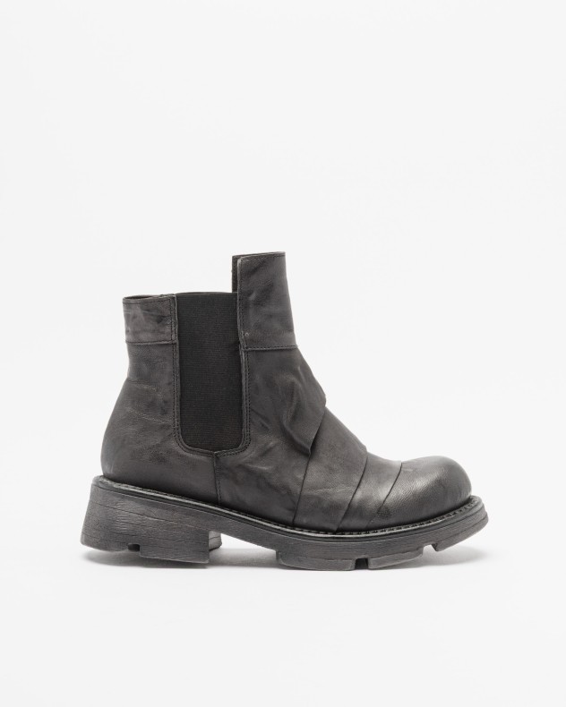 Chelsea-enkellaarzen Papucei