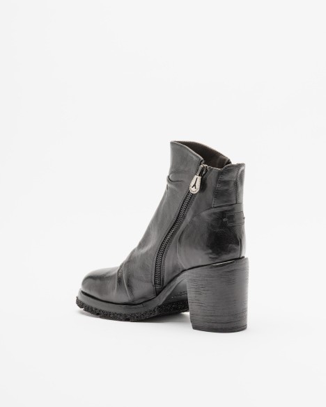 Stiefeletten Le Ruemarcel