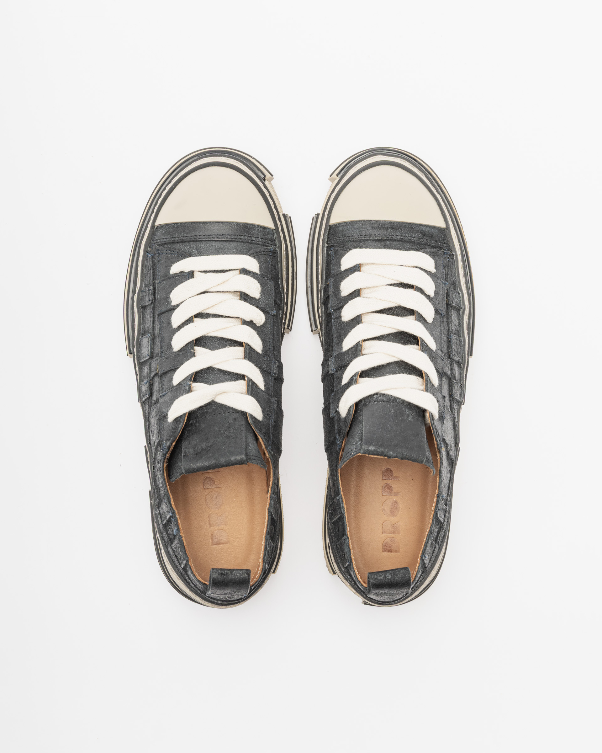 Dropp Sneakers