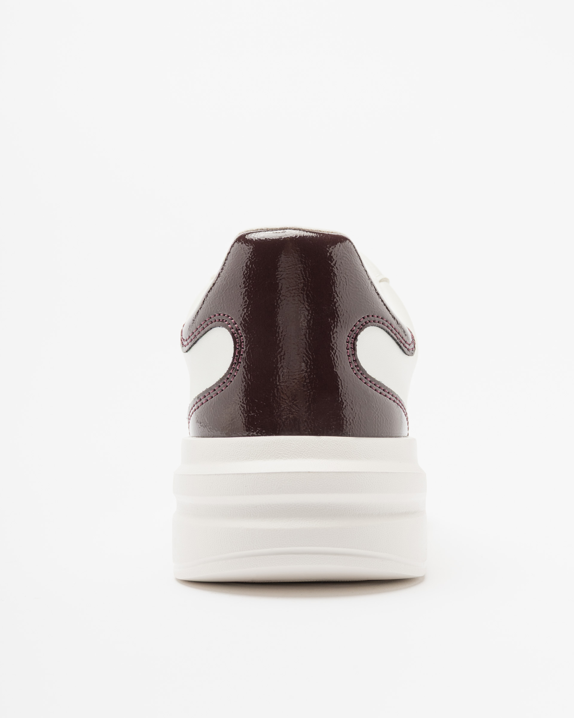 Sapatilhas brancas Guess