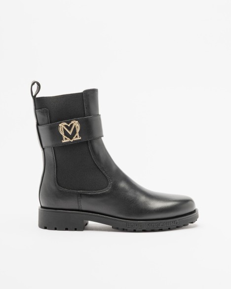 Stiefel Love Moschino