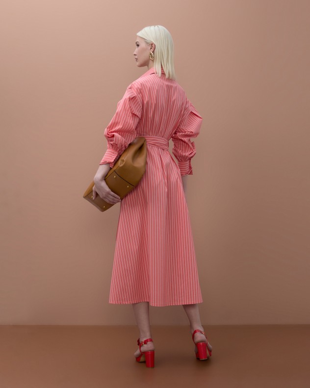 Vestido camiseiro Maite by Lola