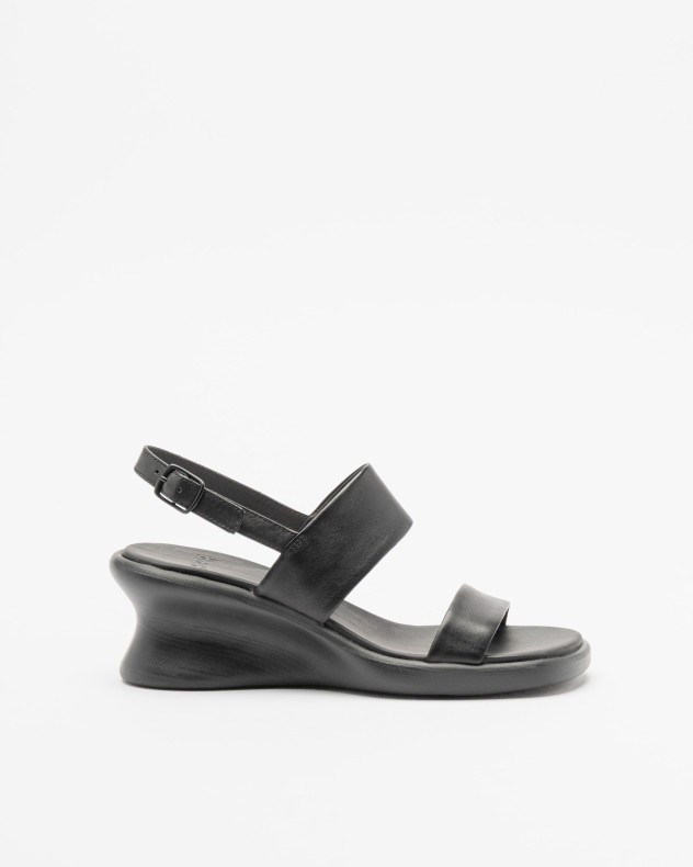 Sandalen met sleehak Camper