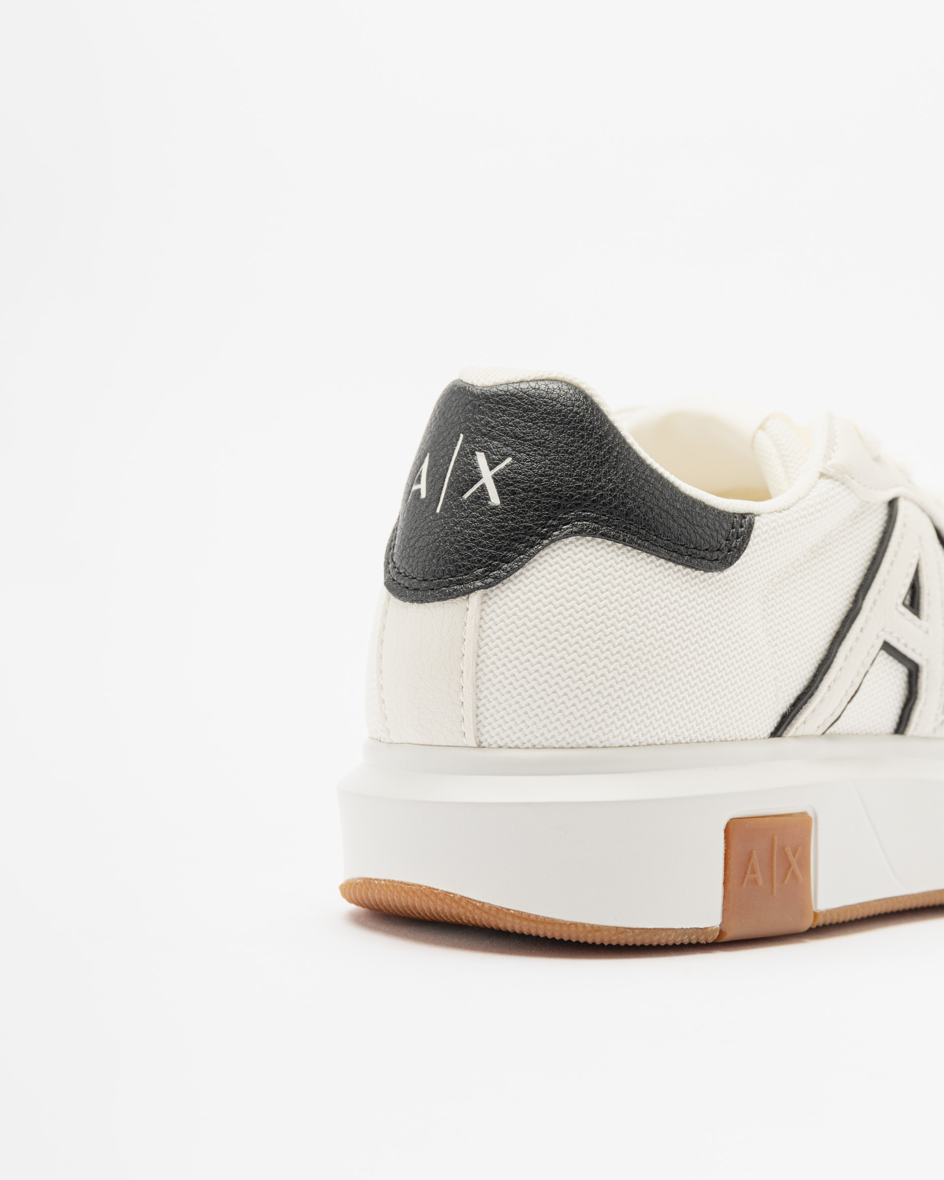 Sapatilhas brancas Armani Exchange