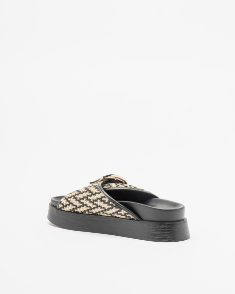 Tongs � plateforme Gloss