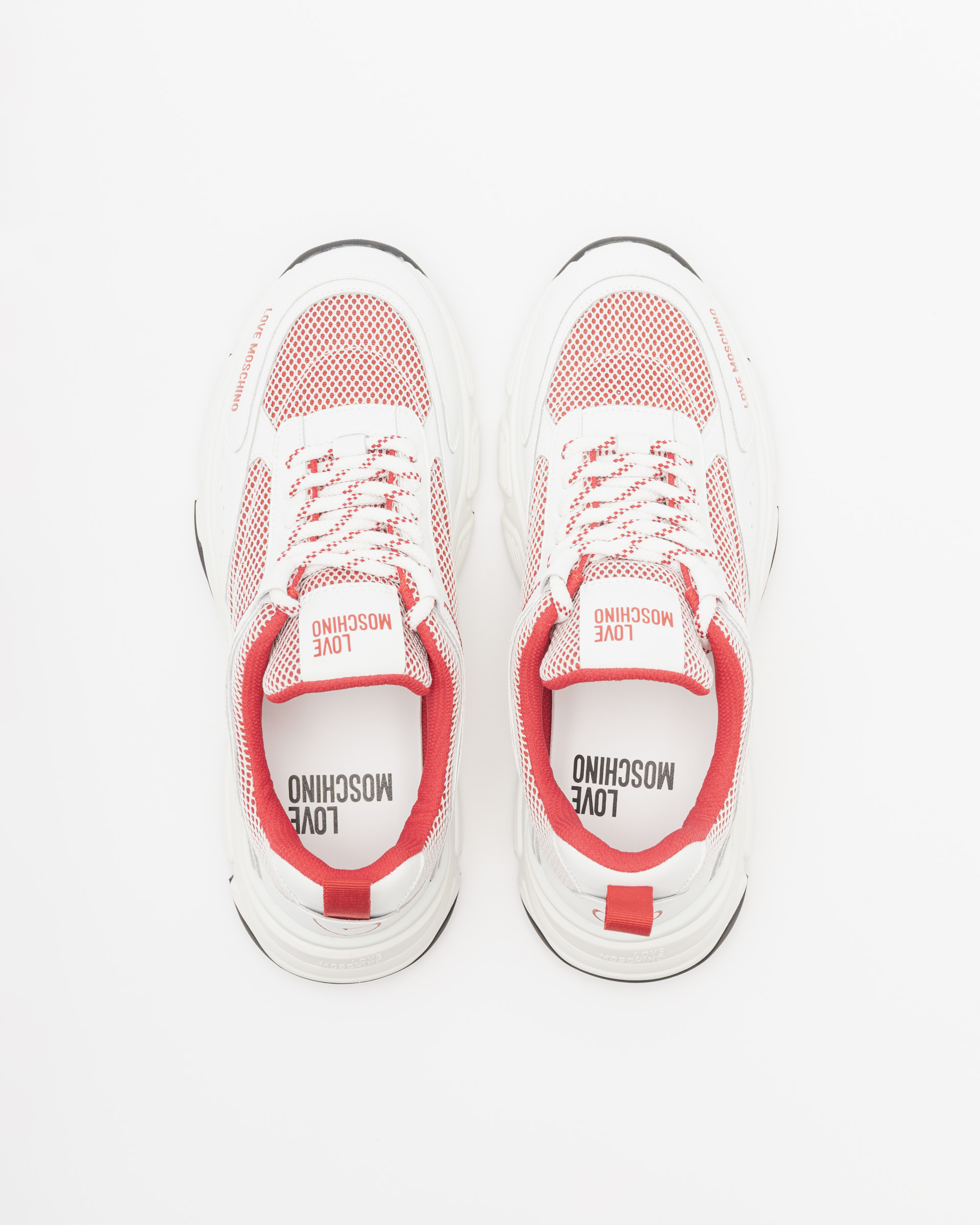 Baskets Love Moschino