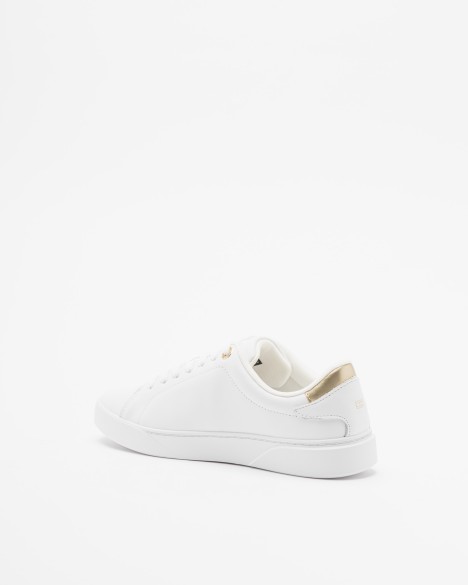 Tommy Hilfiger White sneakers