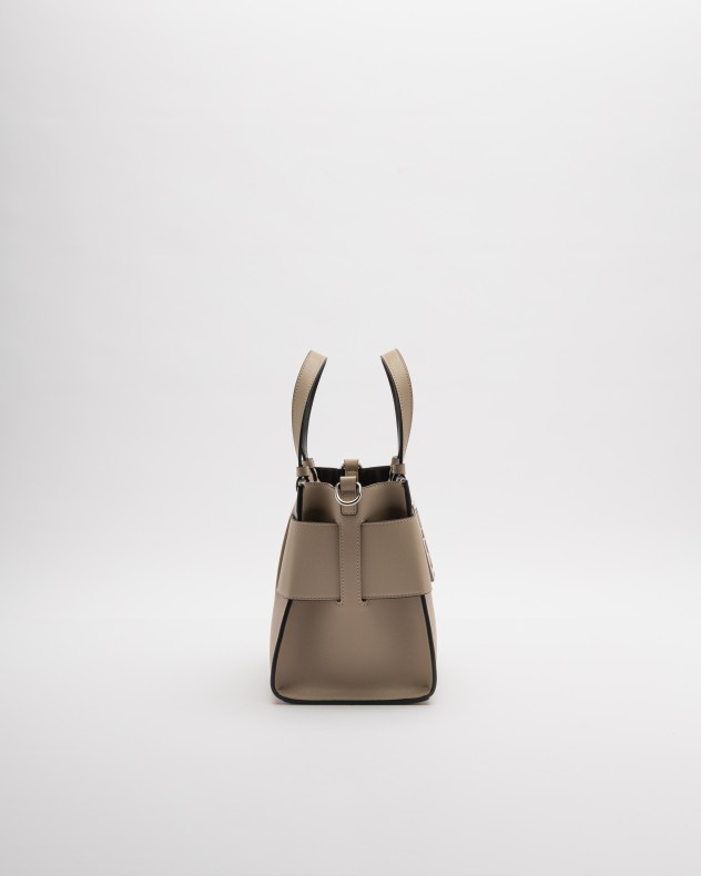 Mala de m�o Armani Exchange