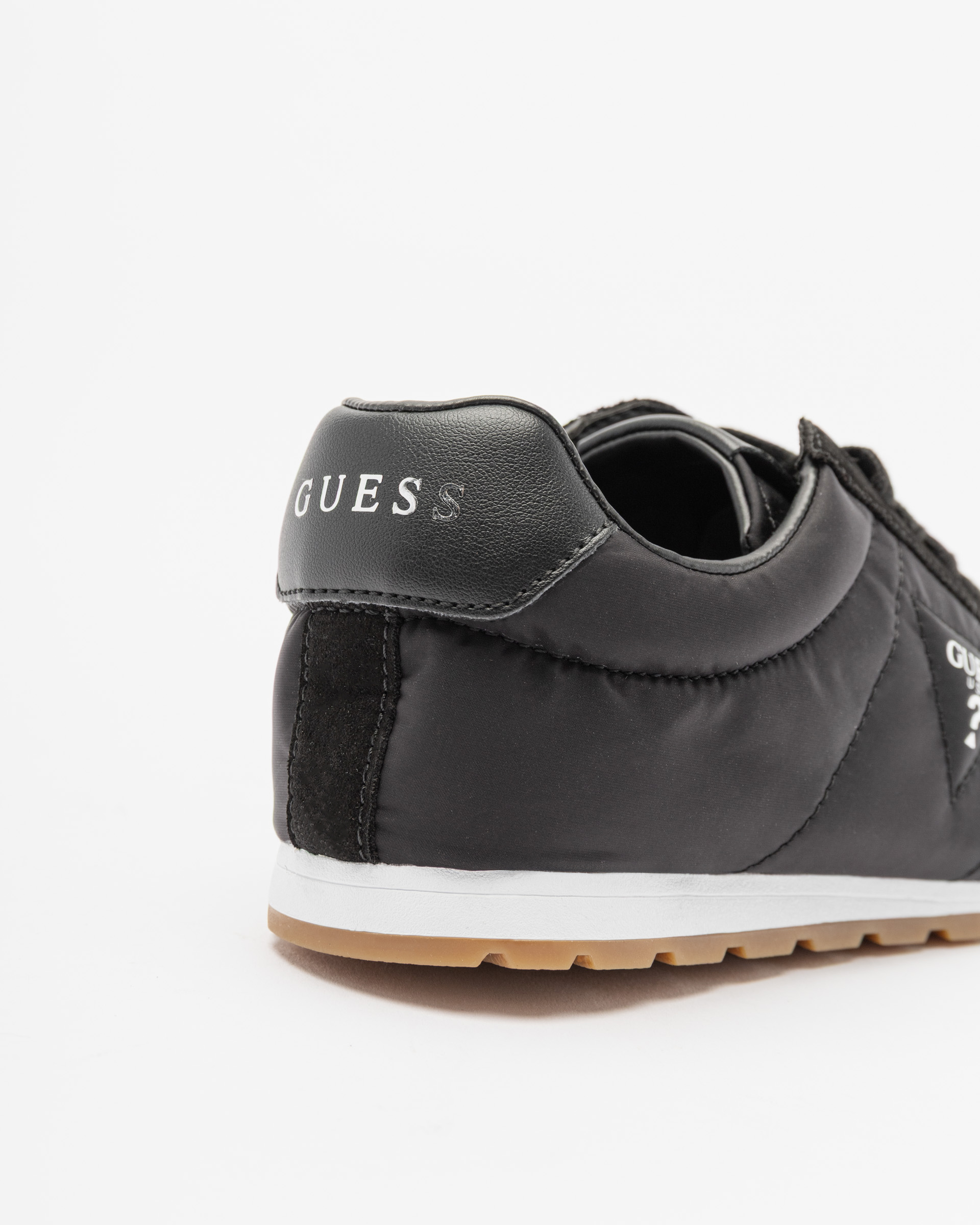 Guess Sneakers