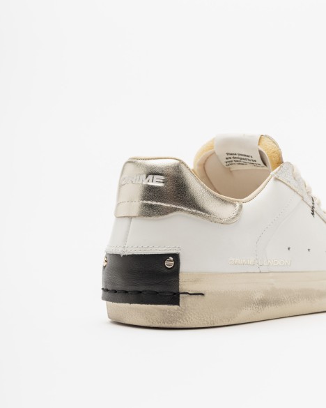 Wei�e Sneakers Crime London