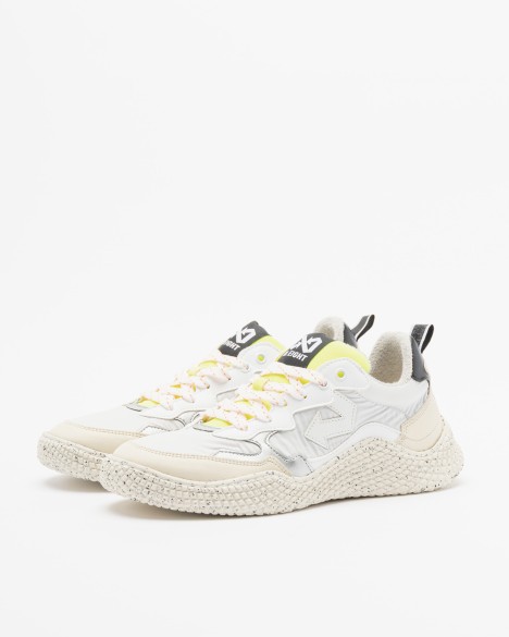 Baskettes blanches ID.Eight