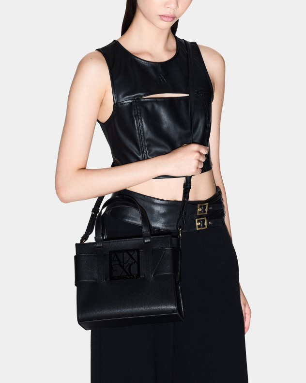 Mala de m�o Armani Exchange