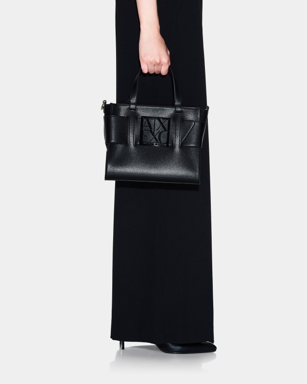 Mala de m�o Armani Exchange