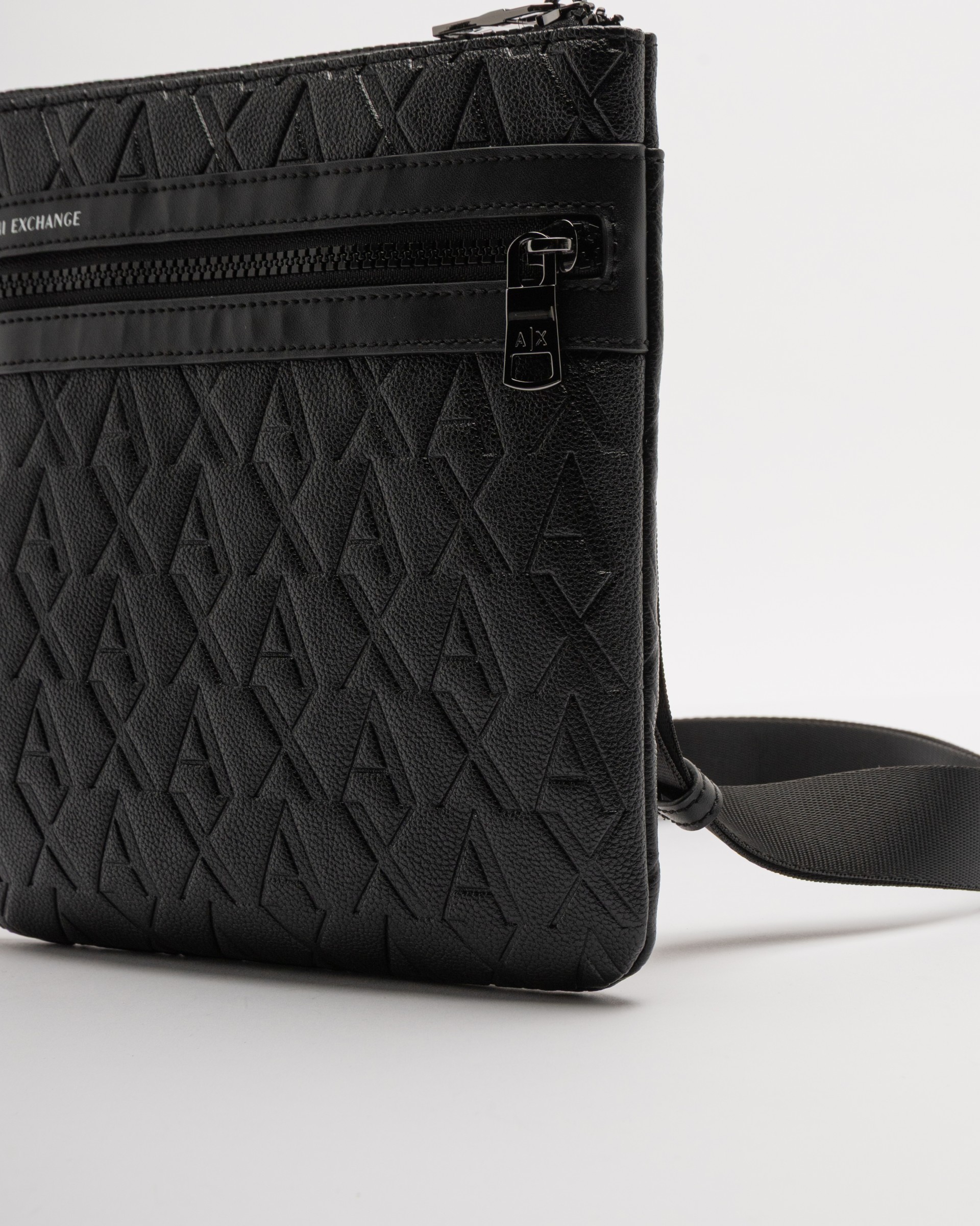 Mala à tiracolo Armani Exchange