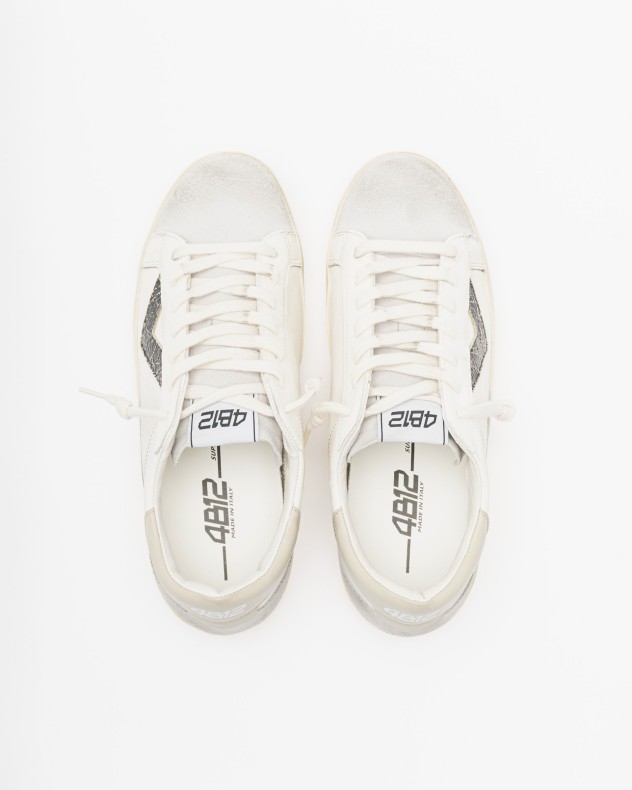 4B12 Sneakers