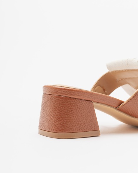 Gloss Clogs Gloss Clogs