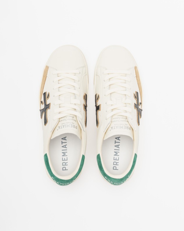 Wei�e Sneakers Premiata