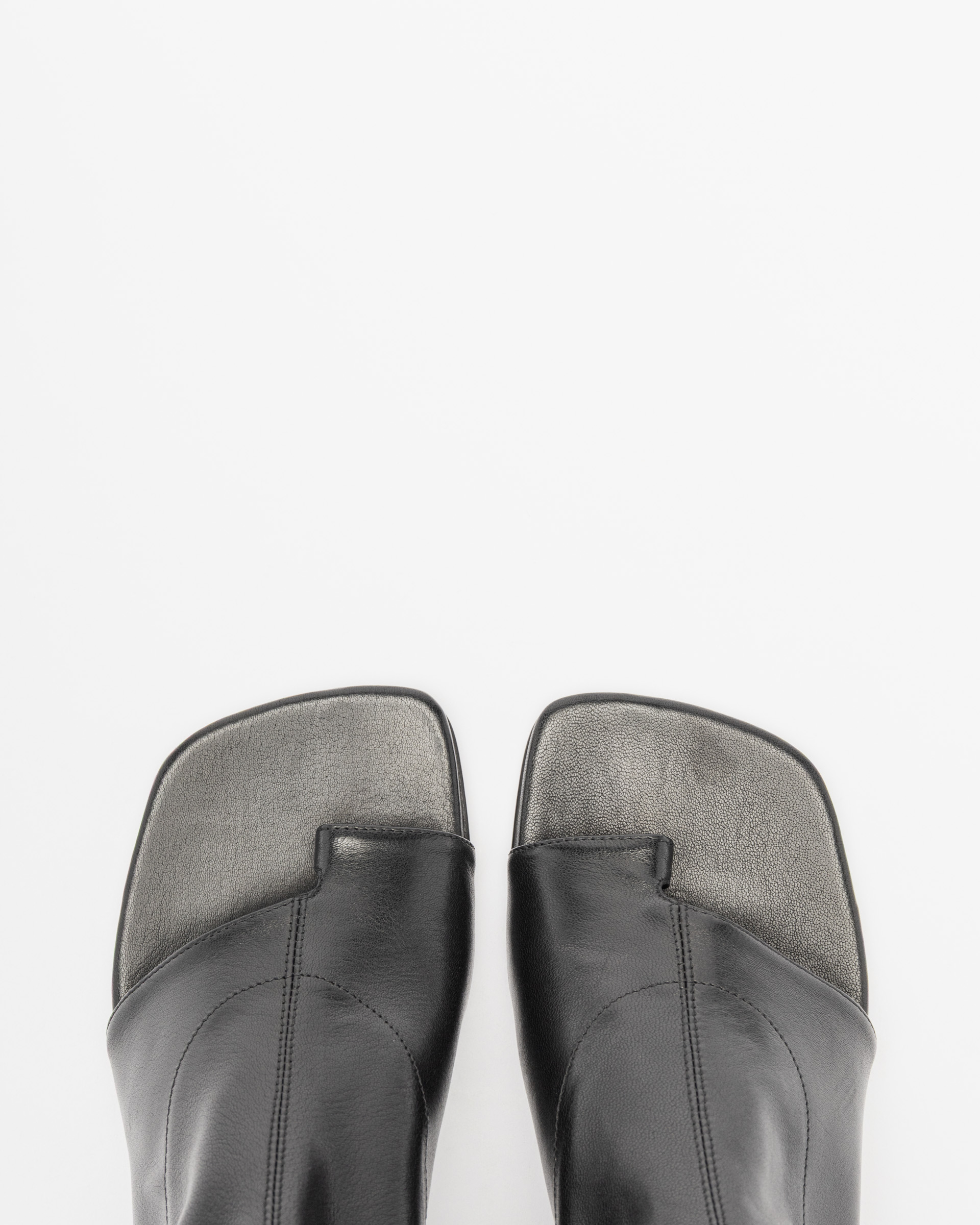 Enkellaarzen Elena Iachi