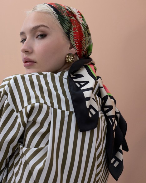 Len�o Maite by Lola