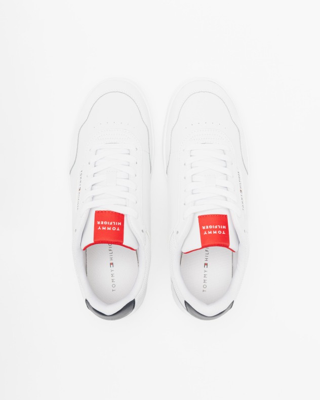 Baskettes blanches Tommy Hilfiger