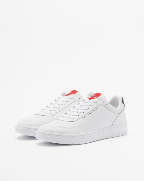 Baskettes blanches Tommy Hilfiger