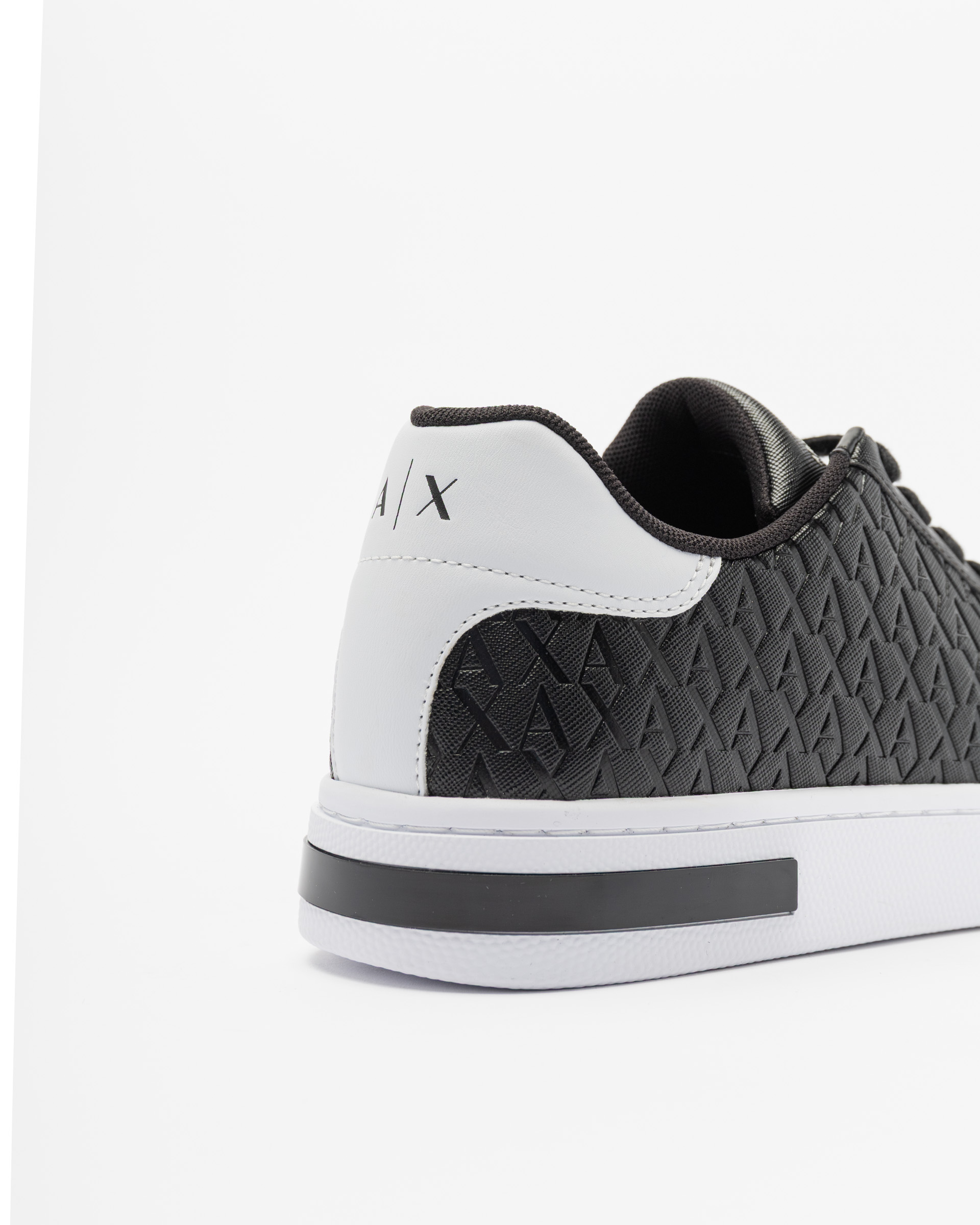 Armani Exchange Sneakers