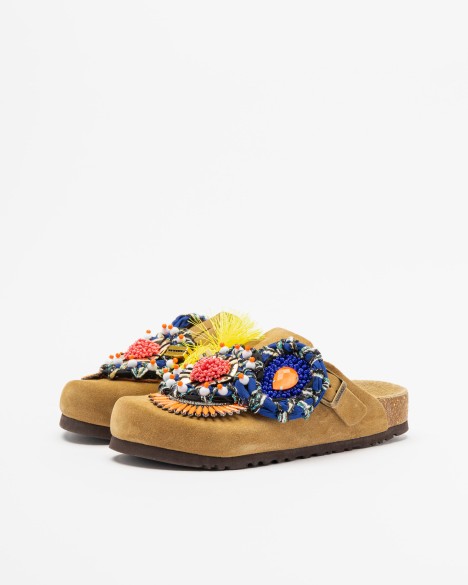 Klompen Nan-Ku Couture