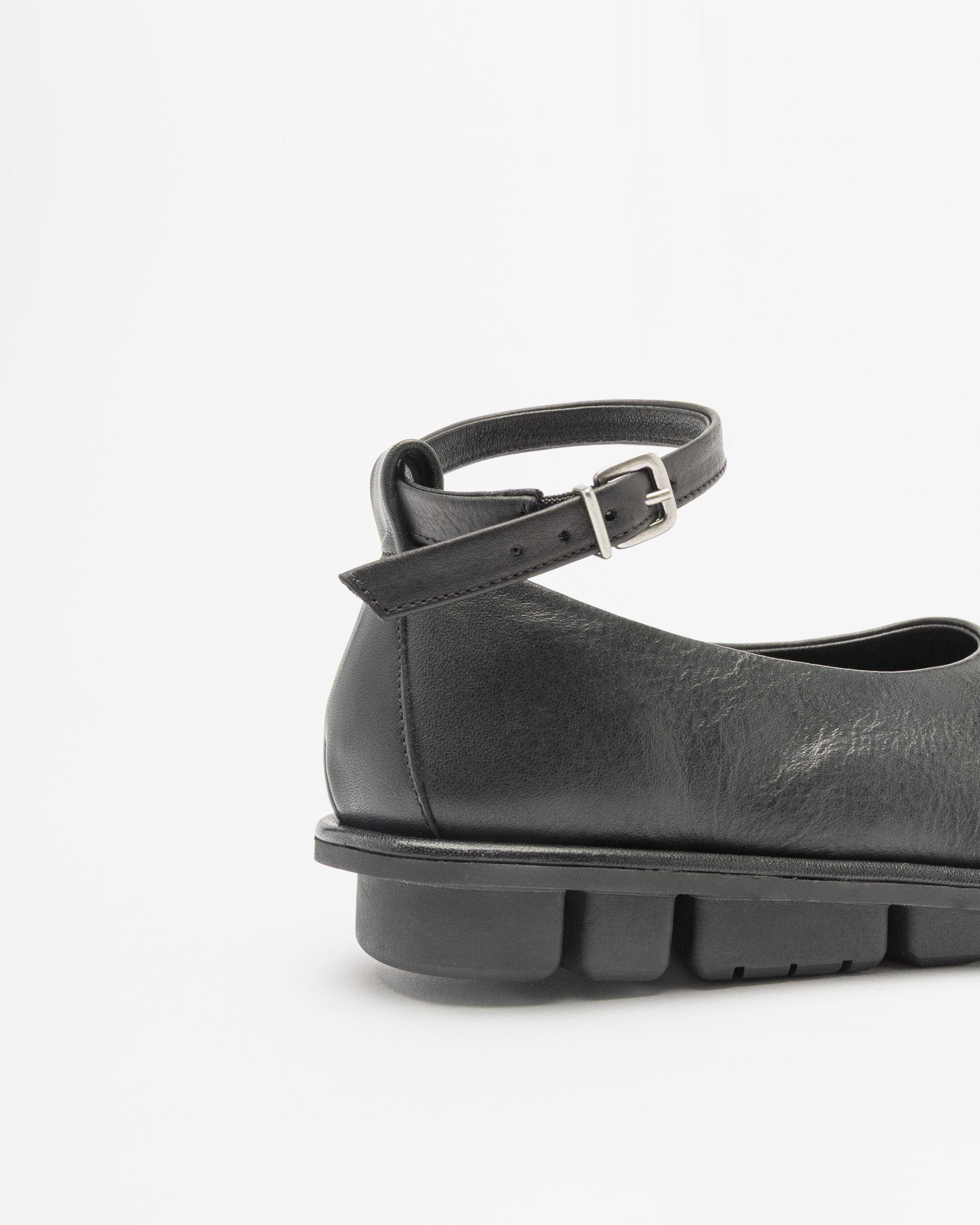 Sapatos Ernesto Dolani