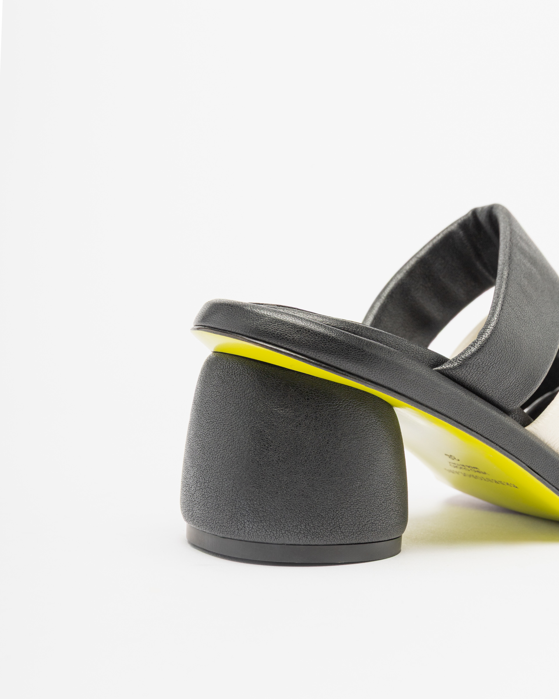 Sandali Ernesto Dolani