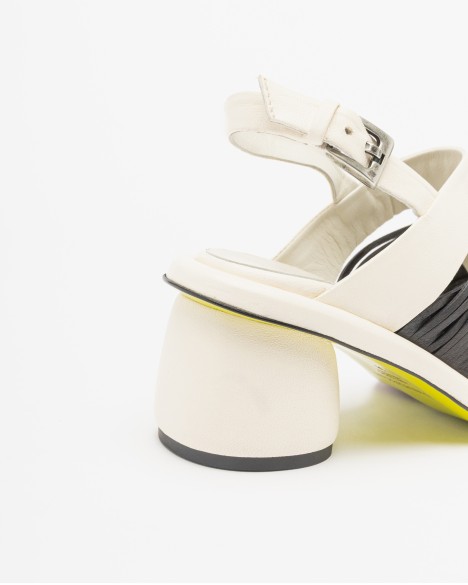 Ernesto Dolani Sandals