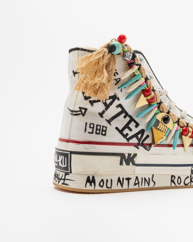 High-Top-Sneaker Nan-Ku Couture