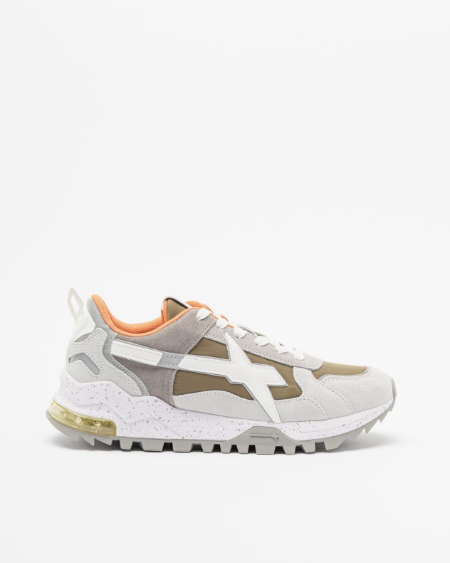 Sneakers Just Say Wizz