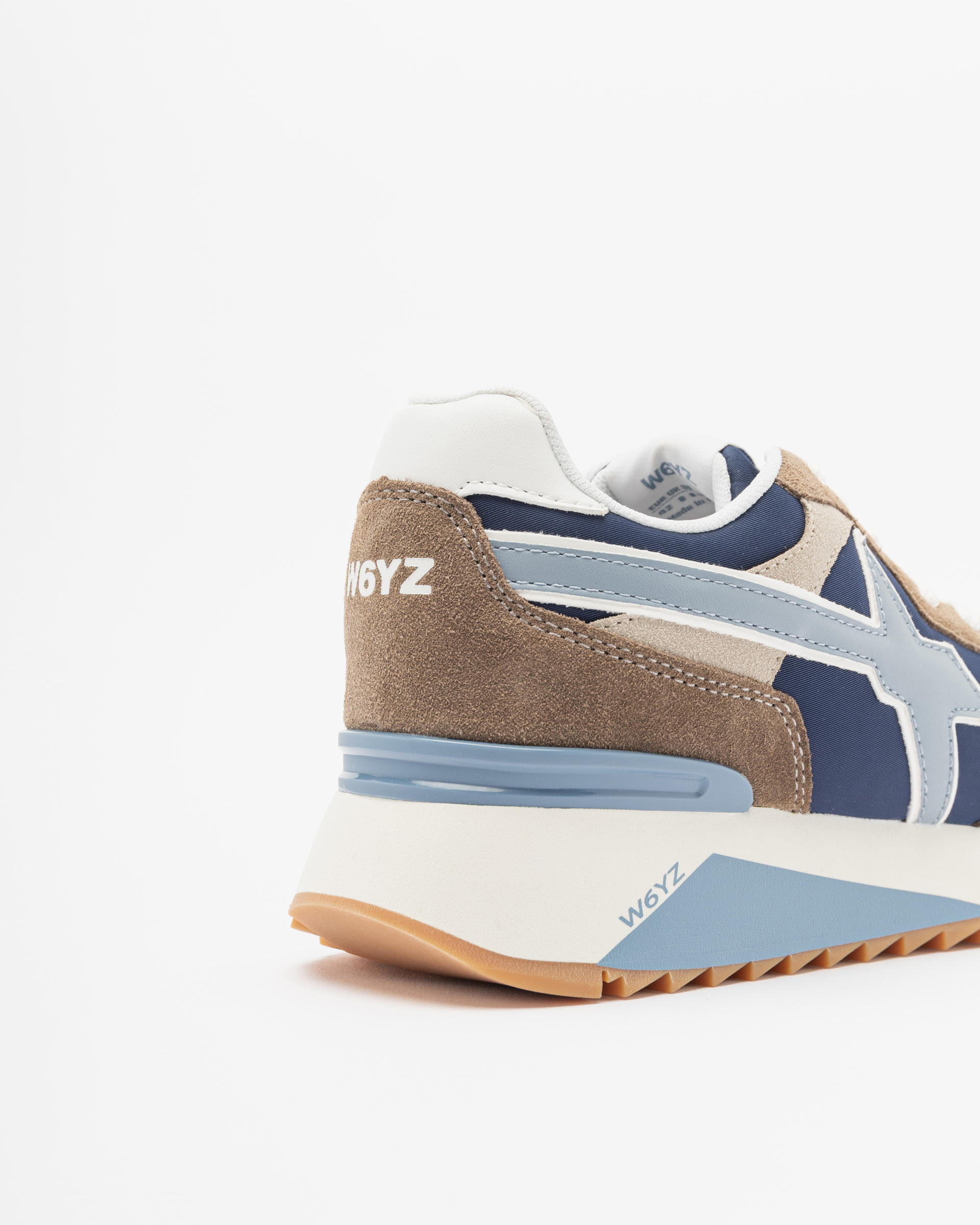 Sneakers Just Say Wizz