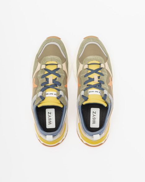 Sneakers Just Say Wizz