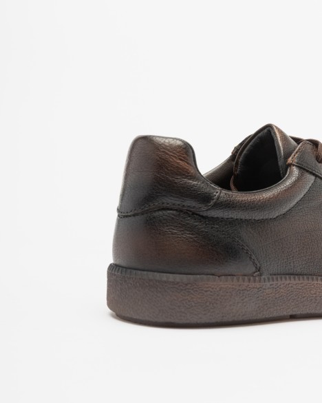 Sneakers ONE and OTHER