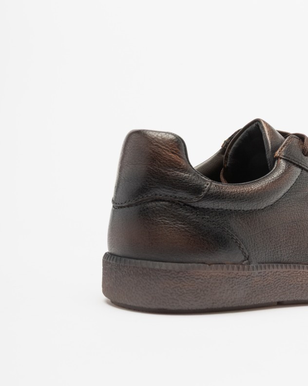 Sneakers ONE and OTHER