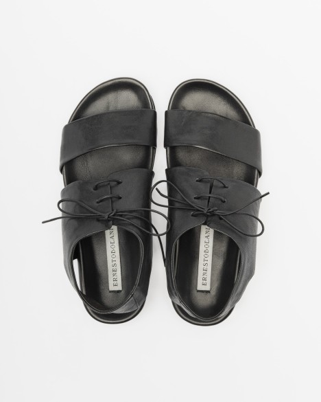 Sand�lias Ernesto Dolani