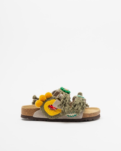 Sandalias planas Nan-Ku Couture